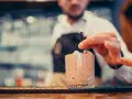 Barman na wesele: Ile kosztuje i jak zmaksymalizować zarobki?
