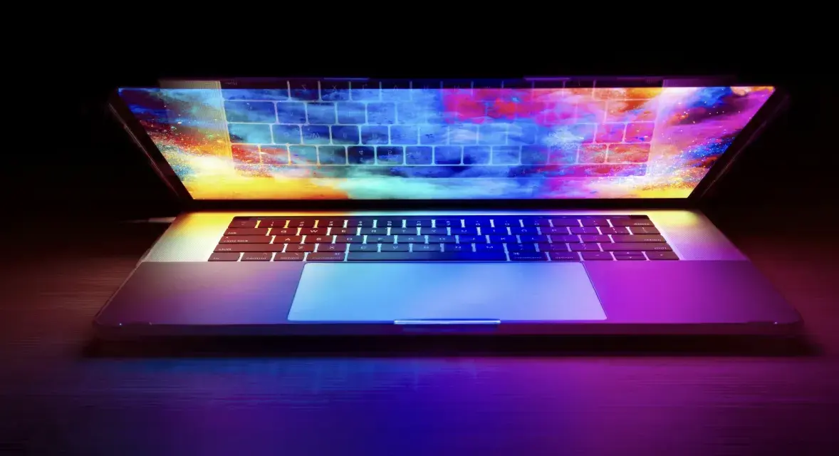 Gadżety Do Nauki I Pracy: Jak Technologia Pomaga Unikać Przeciążenia