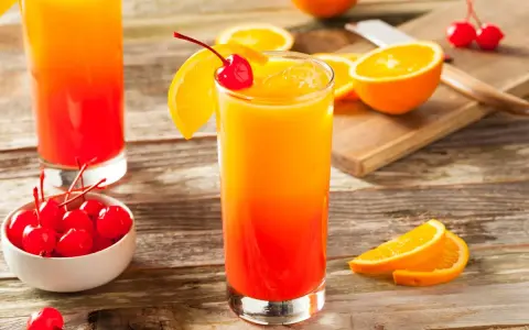 Tequila ze Spritem: Idealny drink? Przepis i sekrety
