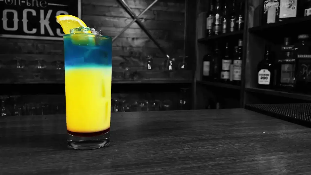 Barbados Sunrise drink z grenadyną