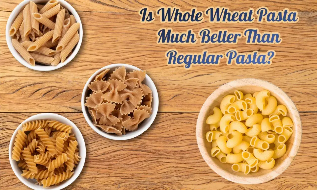 Porównanie makaronu pełnoziarnistego i zwykłego: penne, kokardki i fusilli w miseczkach.