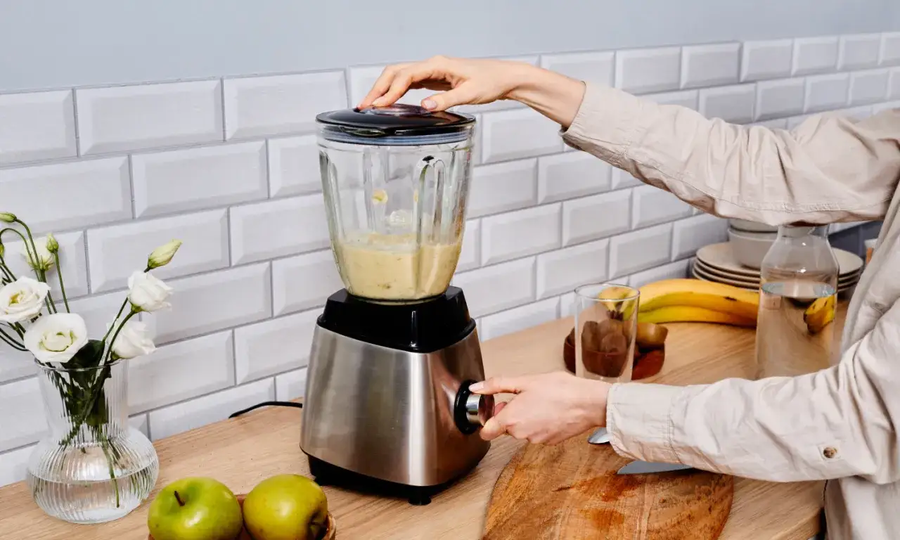 różne typy blenderów do smoothie